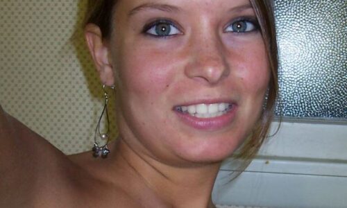 latsia sucht diskreten Partner in Regensburg